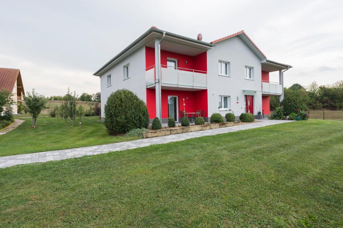 Hofmann'S Apartements & Ferienwohnungen Oberdachstetten Exterior foto
