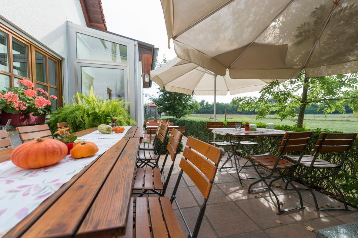 Hofmann'S Apartements & Ferienwohnungen Oberdachstetten Exterior foto